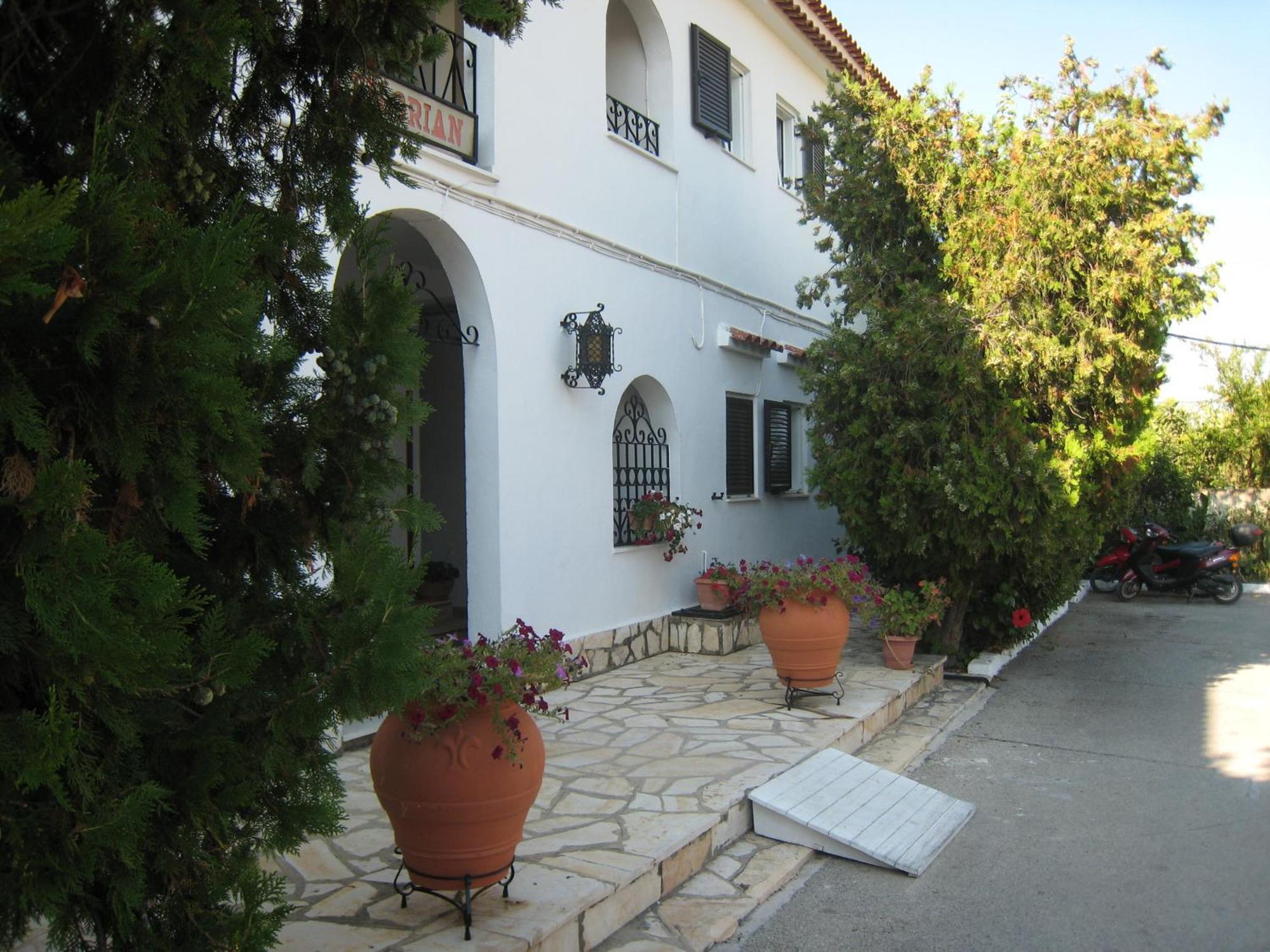 Filorian Hotel Apartments Acharavi  Exterior foto