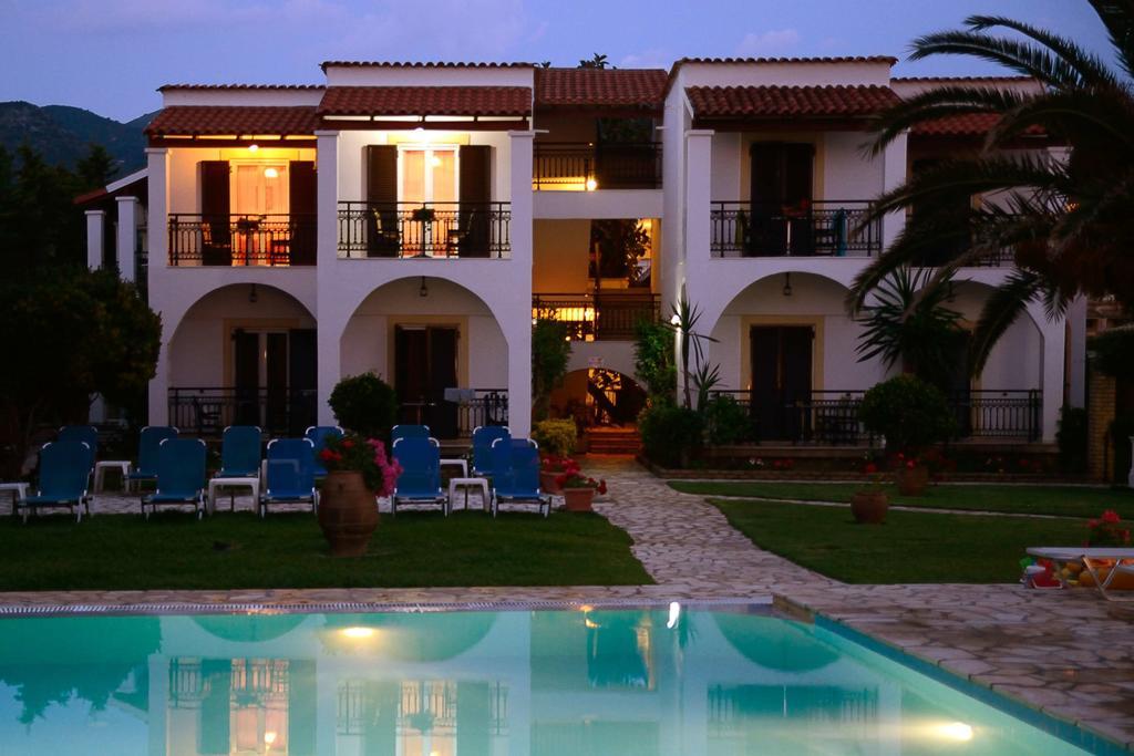 Filorian Hotel Apartments Acharavi  Exterior foto